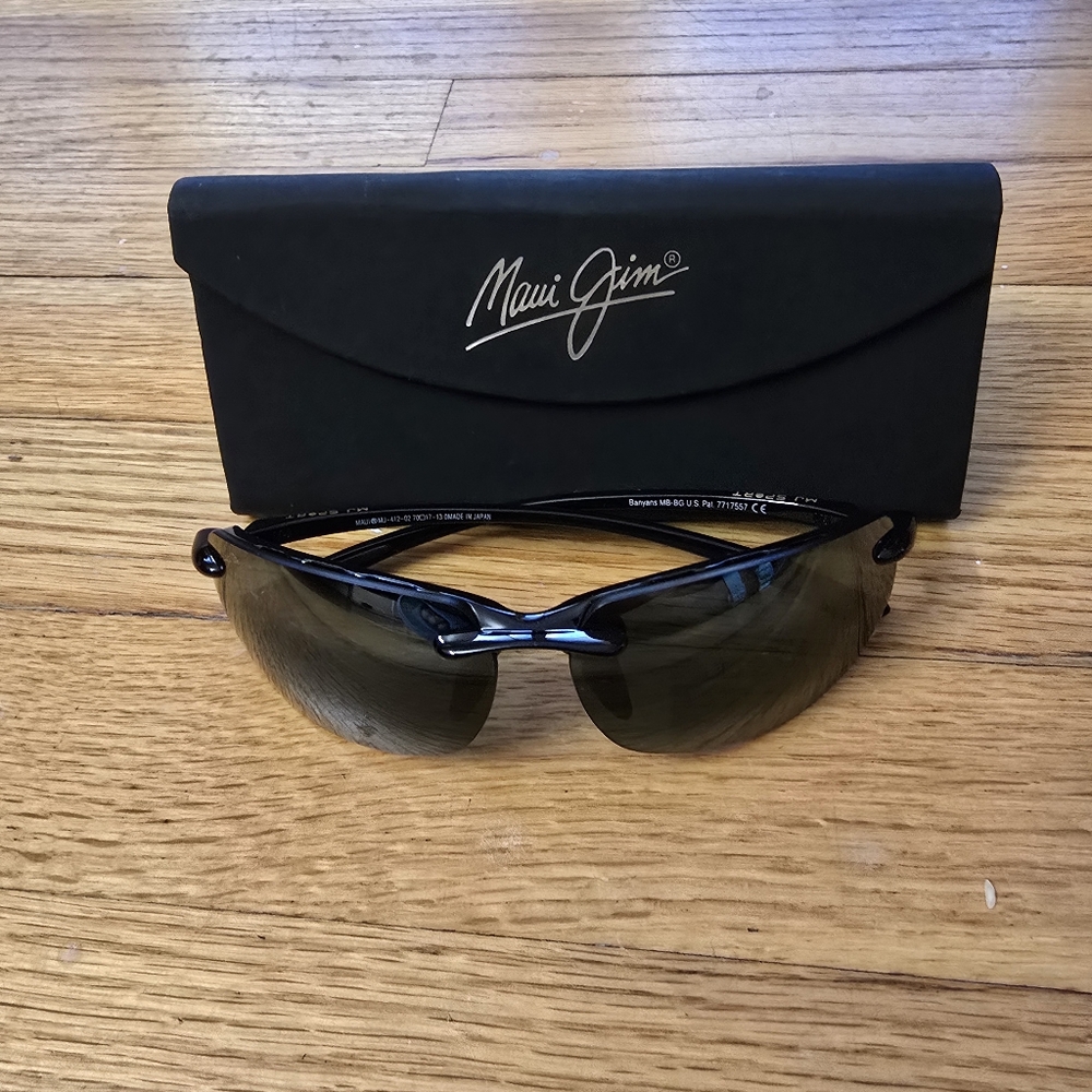 Maui Jim Banyans Sunglass View 2